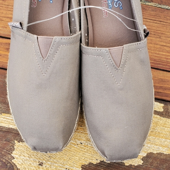 Skechers Espadrilles Slip On Memory Foam Sz 9.5 - Picture 6 of 16